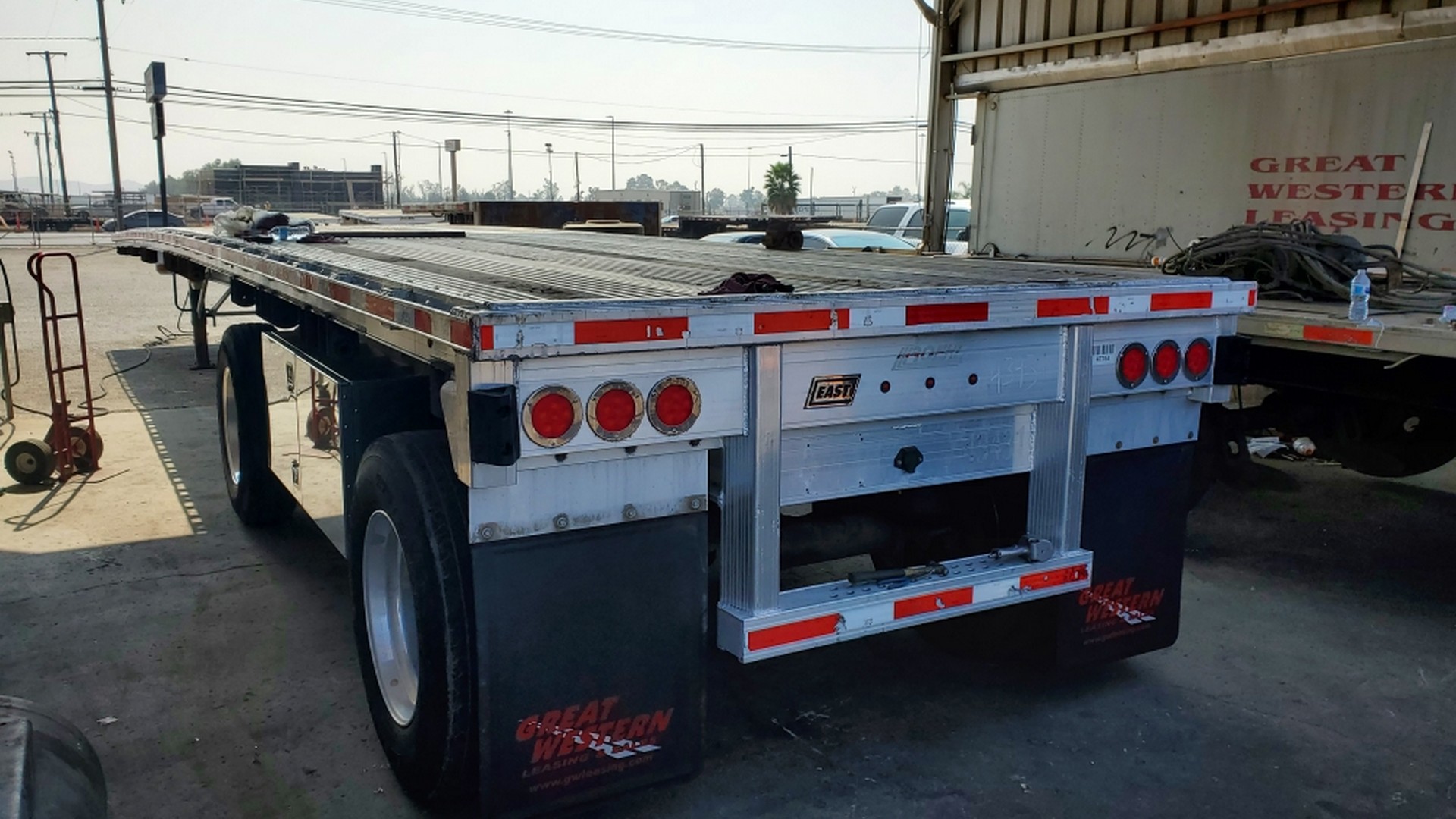 2013.0 EAST Flatbed 15859 - New & Used Semi Trailers for Sale & Lease