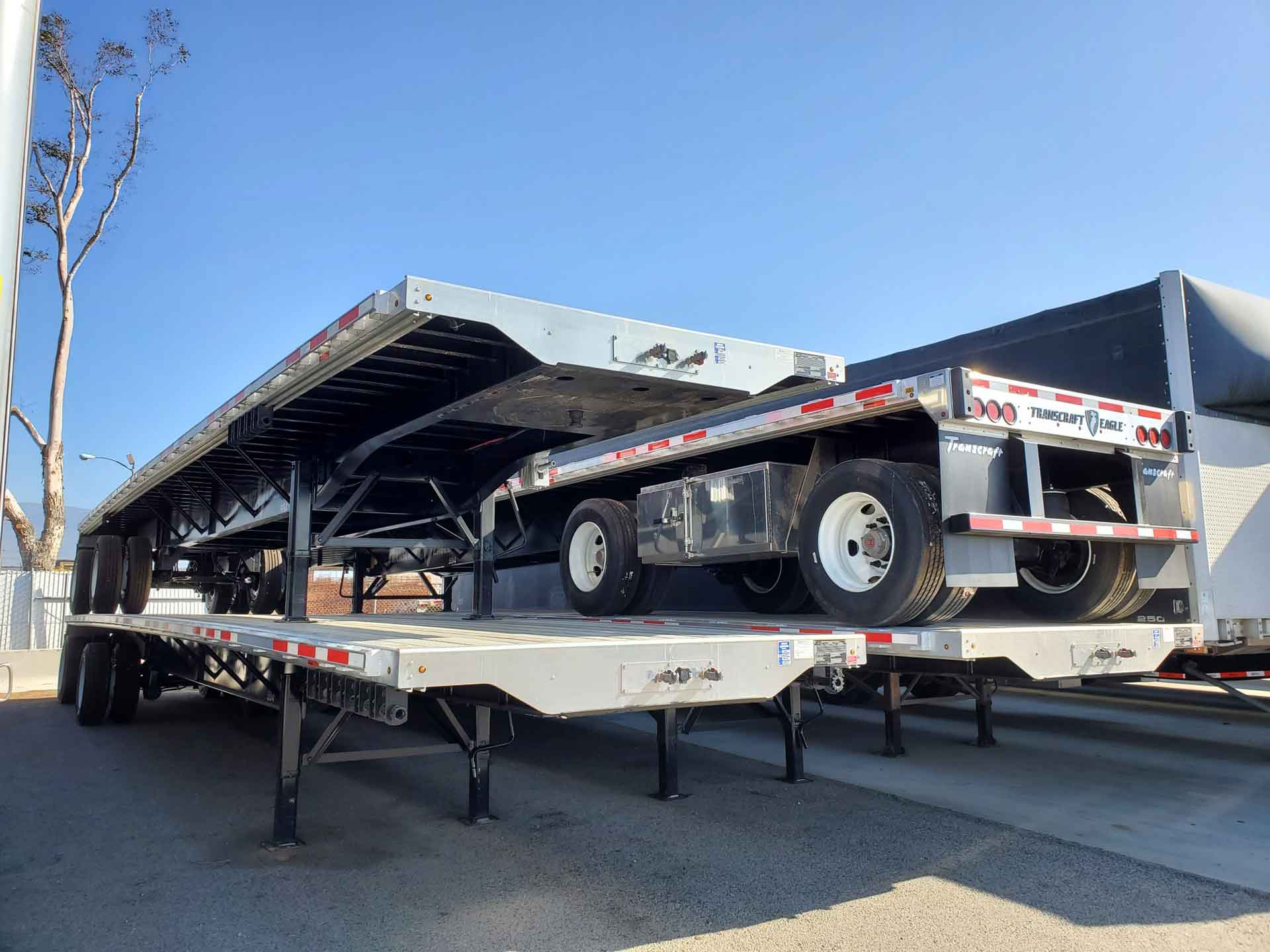 2022 TRANSCRAFT Flatbed 16520 - New & Used Semi Trailers for Sale & Lease